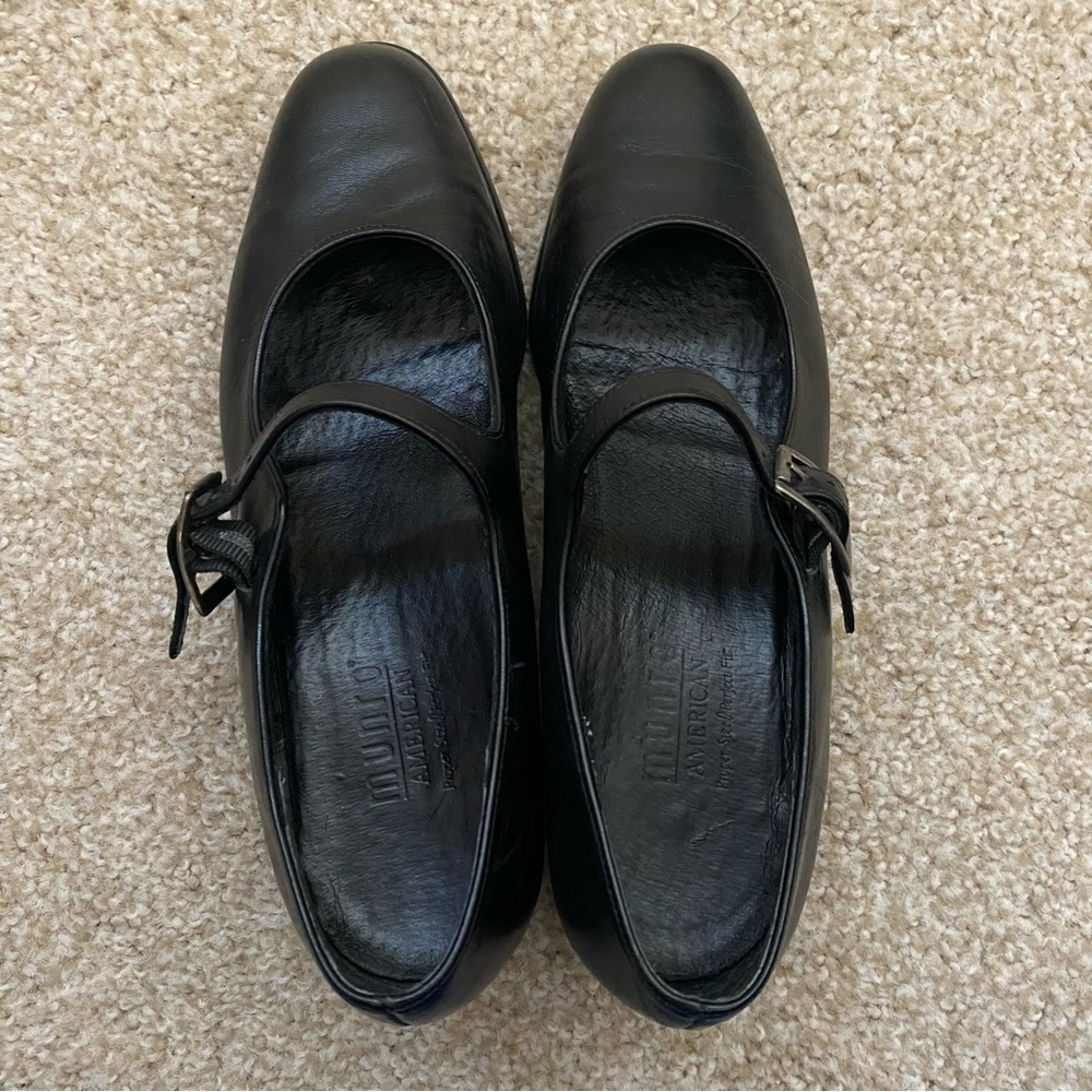 Munro American Mary Janes